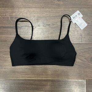 Lululemon size 8 yoga bra